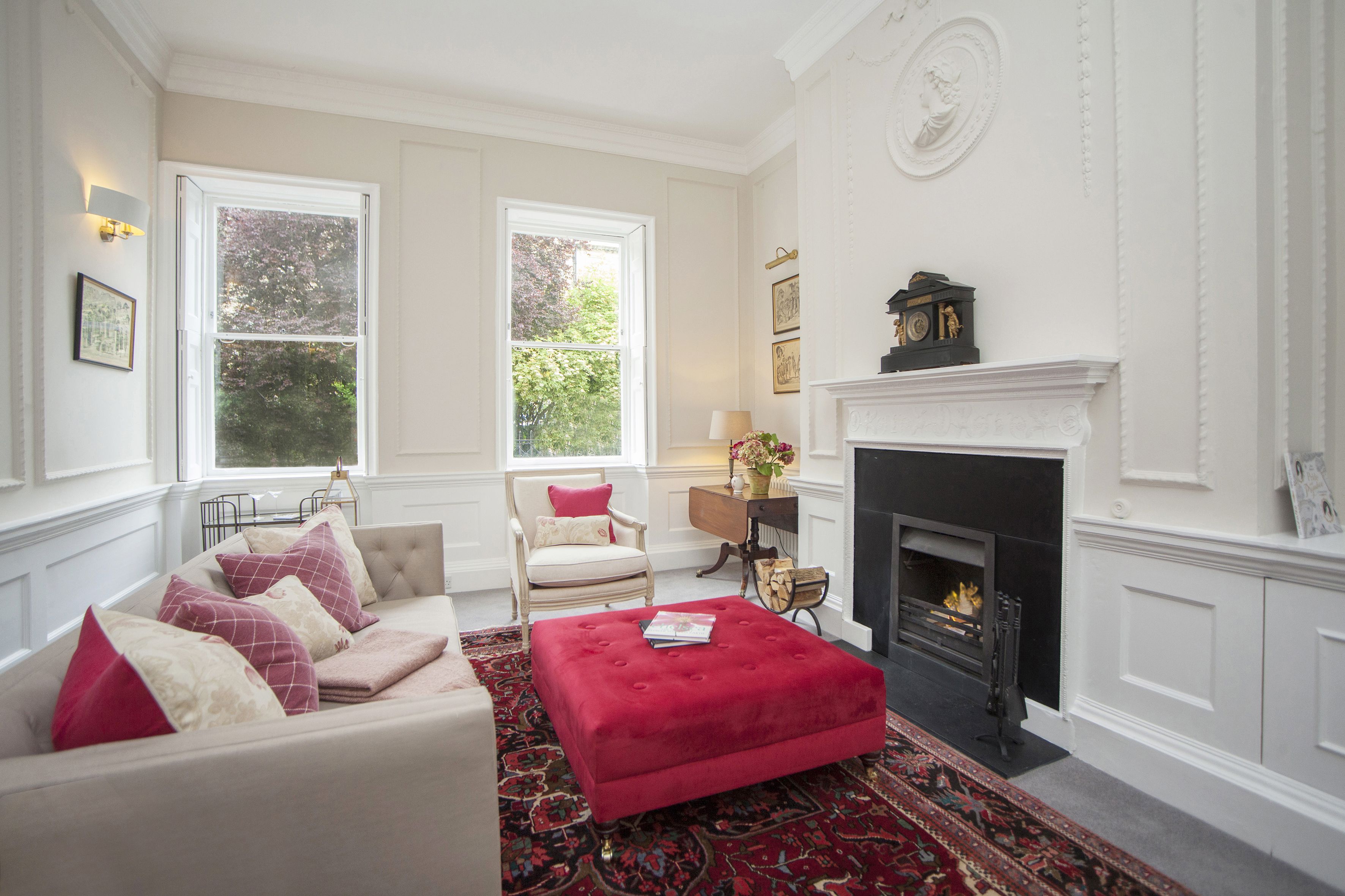 Fabulous Georgian Living room with fireplace