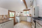 Fully equipped kitchen with granite worktops